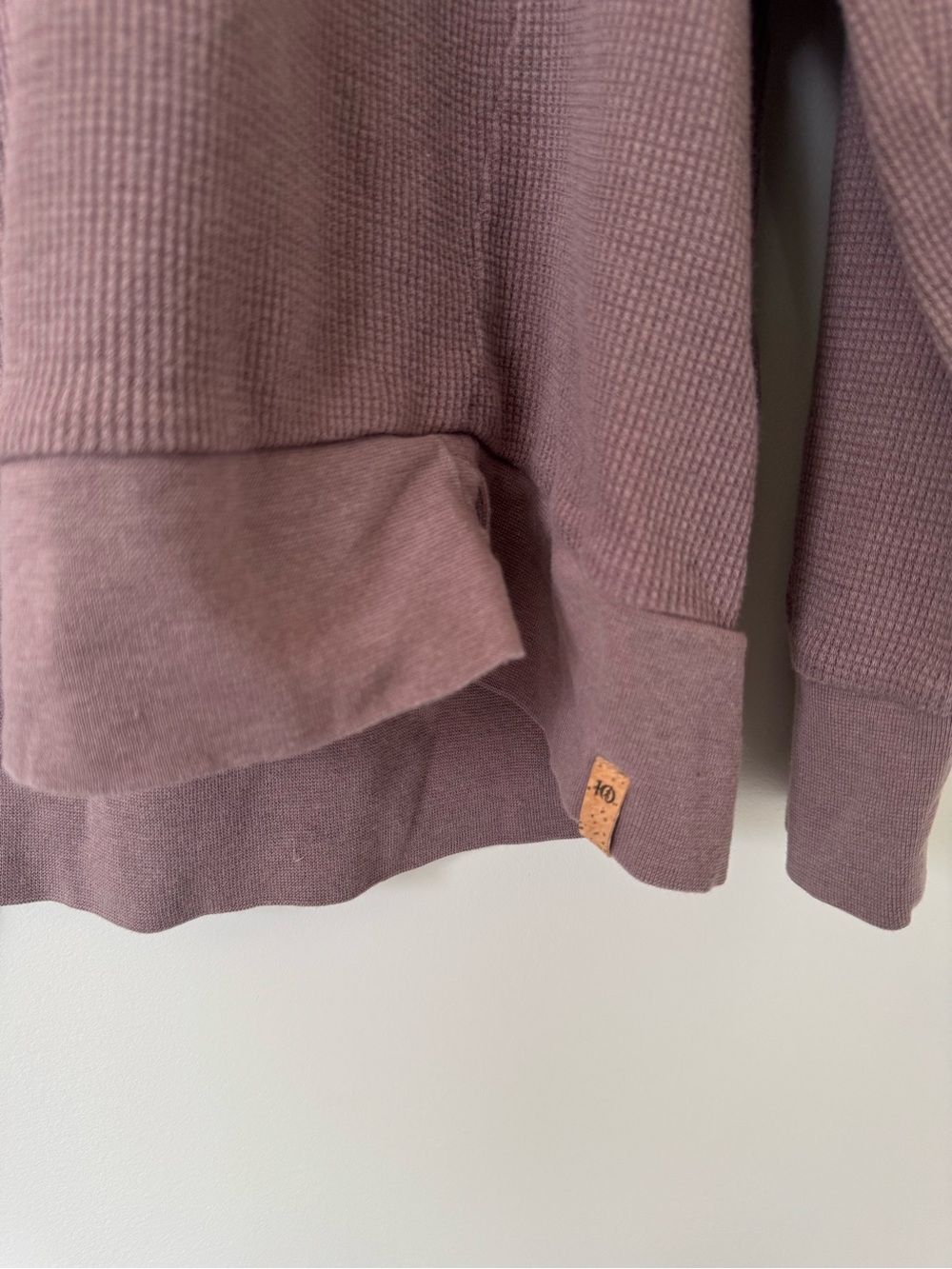Tentree Waffle Knit V-Neck Longsleeve Relaxed Pullover in Dusty Mauve - Picture 5 of 12